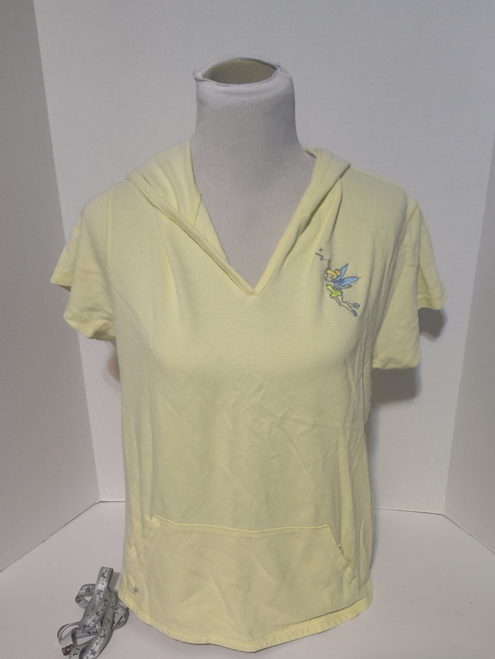 Disney Size XL Light Yellow Short-Sleeve Hooded Tee with Tinkerbell Embroide Y2K